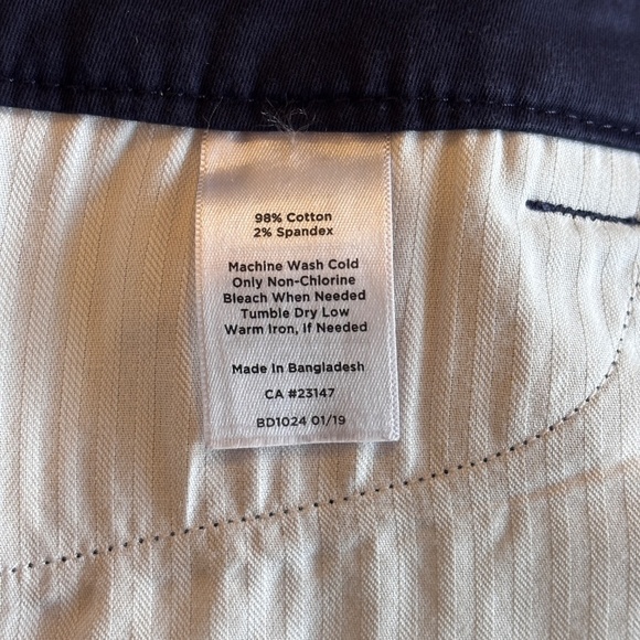 Talbots Women's Navy Blue SZ 8 Shorts - Picture 11 of 12